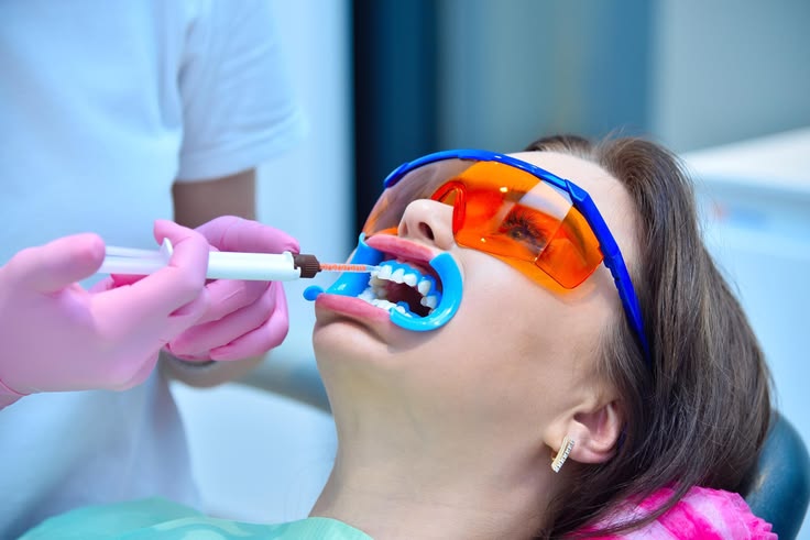 Dental cleaning treatment at Scanlab Diagnostics